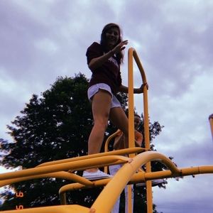 Meet your Posher, Brooke